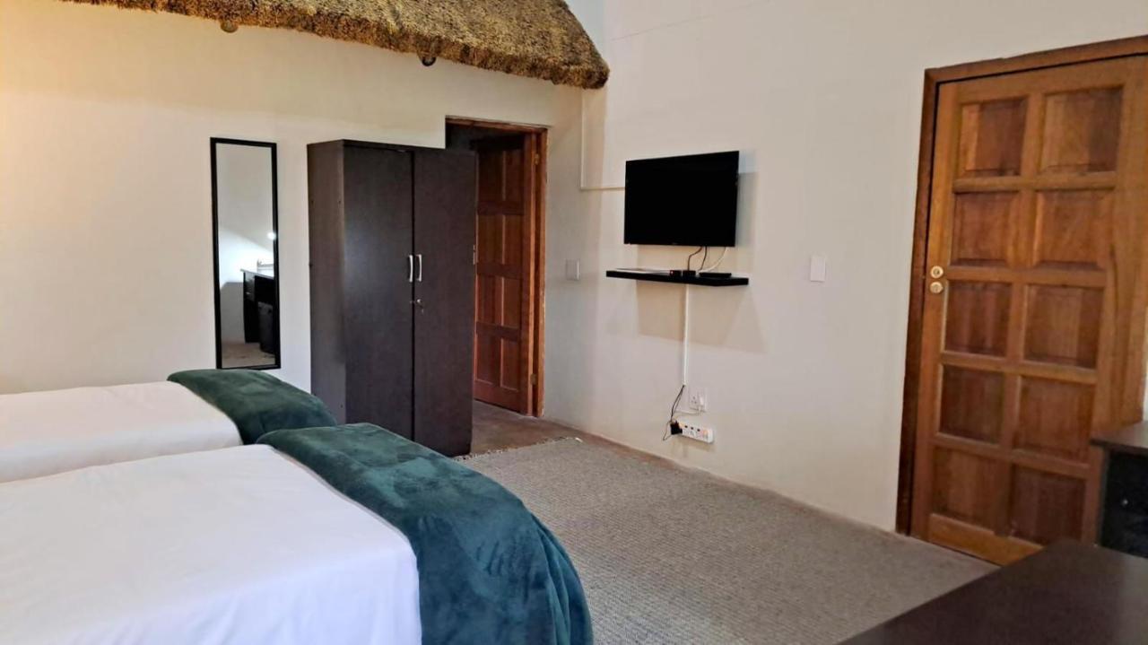 Iphofolo Lodge & Tented Camp Vivo 외부 사진
